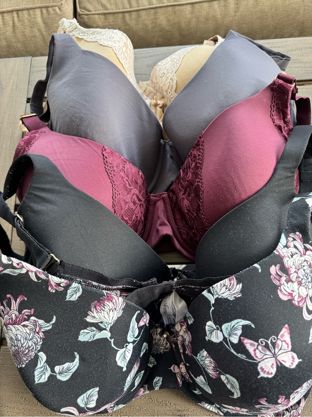 Soma Women’s Bras — Black Floral, Burgundy, Gray, Cream - Lot of 5